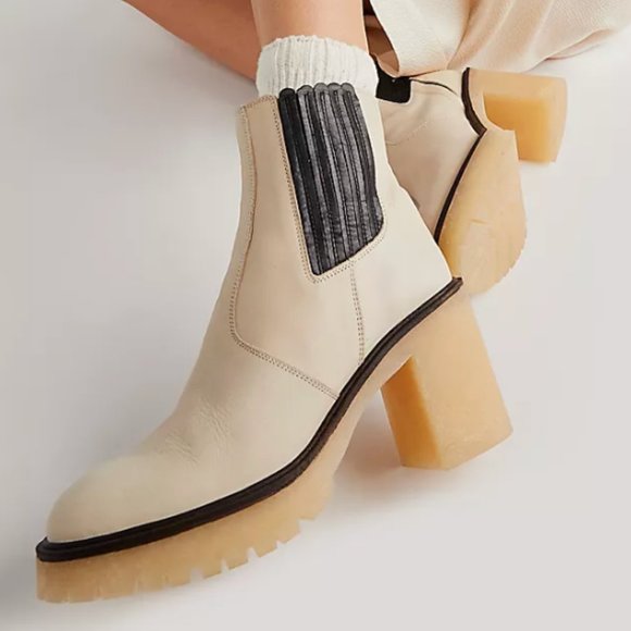 White Leather Free People James Chelsea Heeled Boots in Bone - Picture 4 of 17